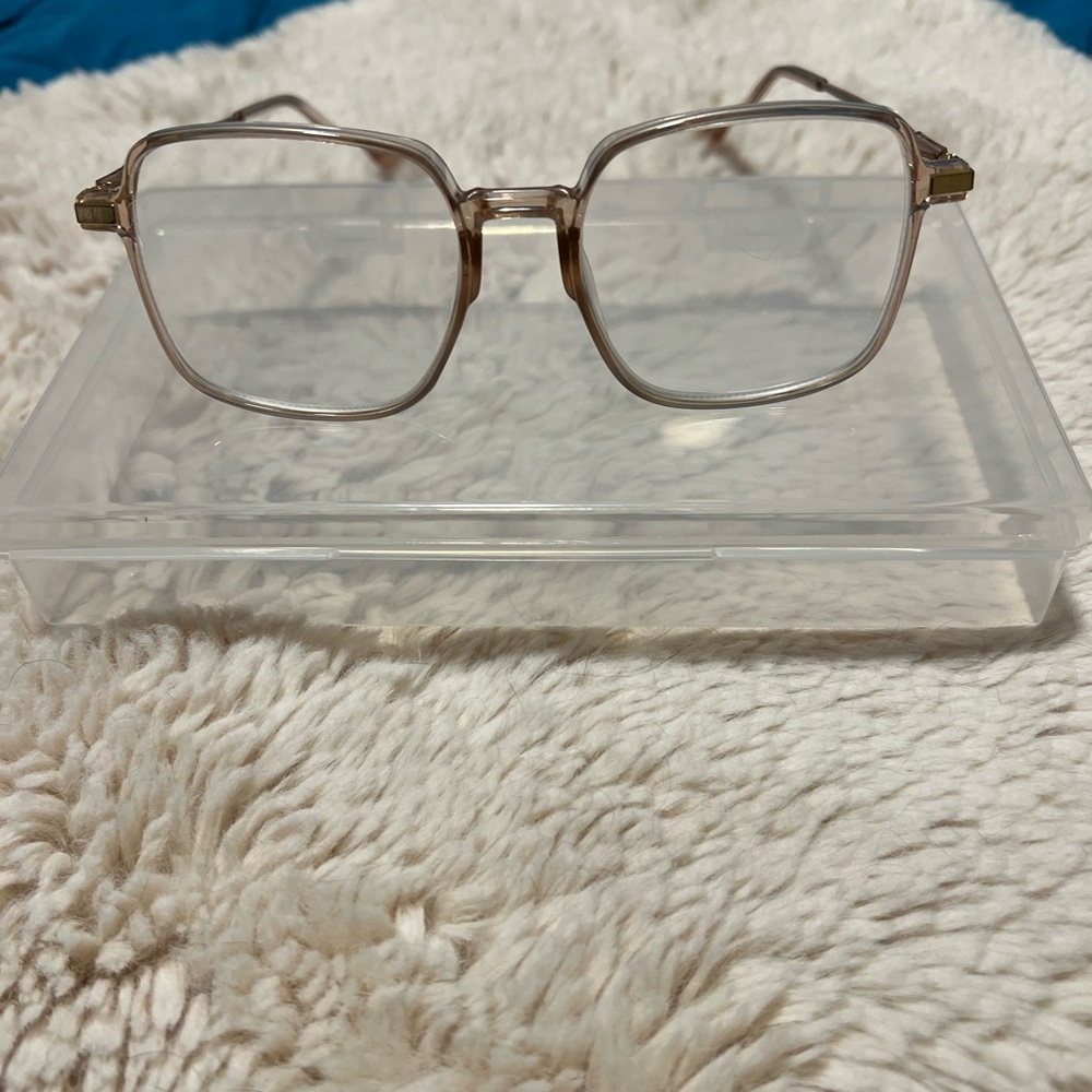 NWOT Stylish Square reading Glasses with Gold Accents +1.5